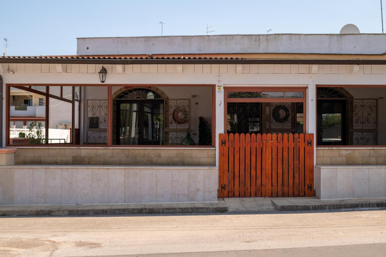 Apartmán La Casa Di Luca - By Host4U Pulsano Exteriér fotografie