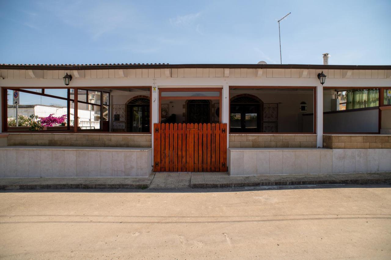 Apartmán La Casa Di Luca - By Host4U Pulsano Exteriér fotografie